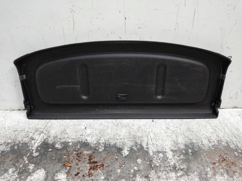 Recambio de bandeja trasera para kia rio (yb) referencia OEM IAM 85910H8001  