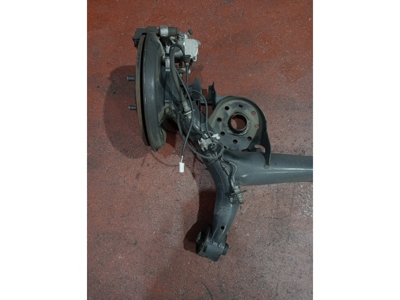 Recambio de puente trasero para toyota yaris 1.3 16v cat referencia OEM IAM   DISCO / ABS
