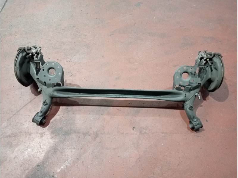 Recambio de puente trasero para toyota yaris 1.3 16v cat referencia OEM IAM   DISCO / ABS