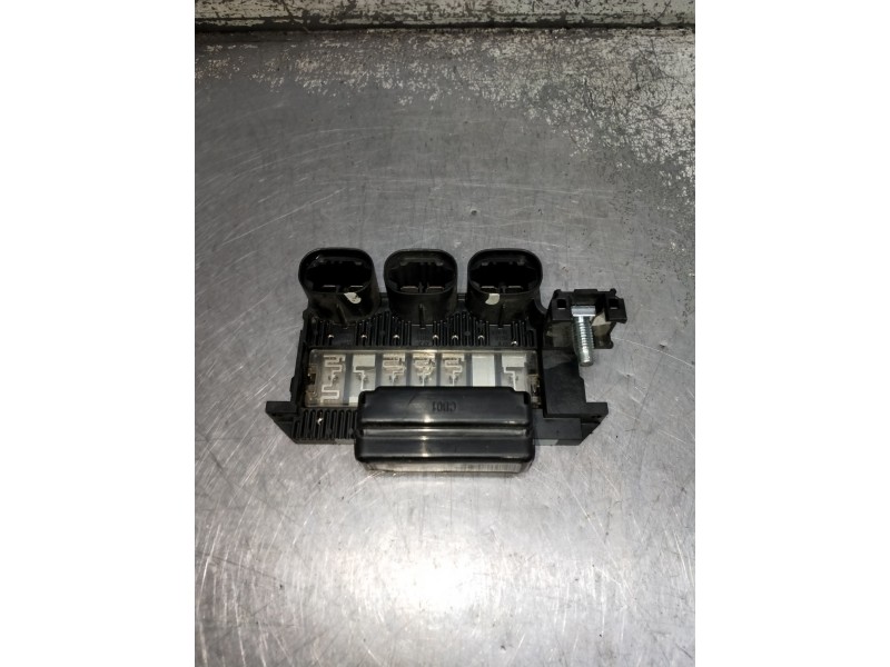 Recambio de caja reles / fusibles para peugeot expert kasten furg. referencia OEM IAM 1400550780  