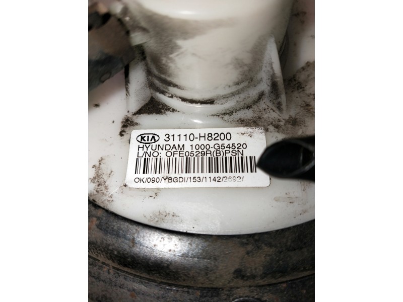 Recambio de bomba combustible para kia rio (yb) referencia OEM IAM 31110H8200  