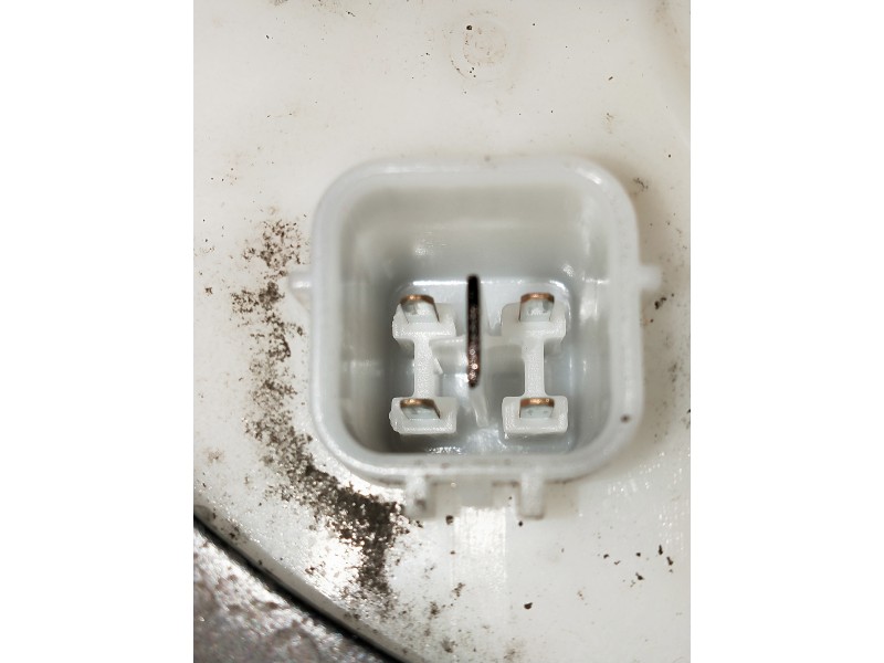 Recambio de bomba combustible para kia rio (yb) referencia OEM IAM 31110H8200  