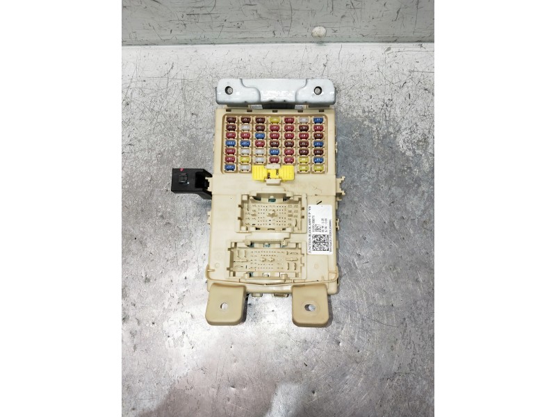 Recambio de caja reles / fusibles para kia rio (yb) referencia OEM IAM 91950H8570  