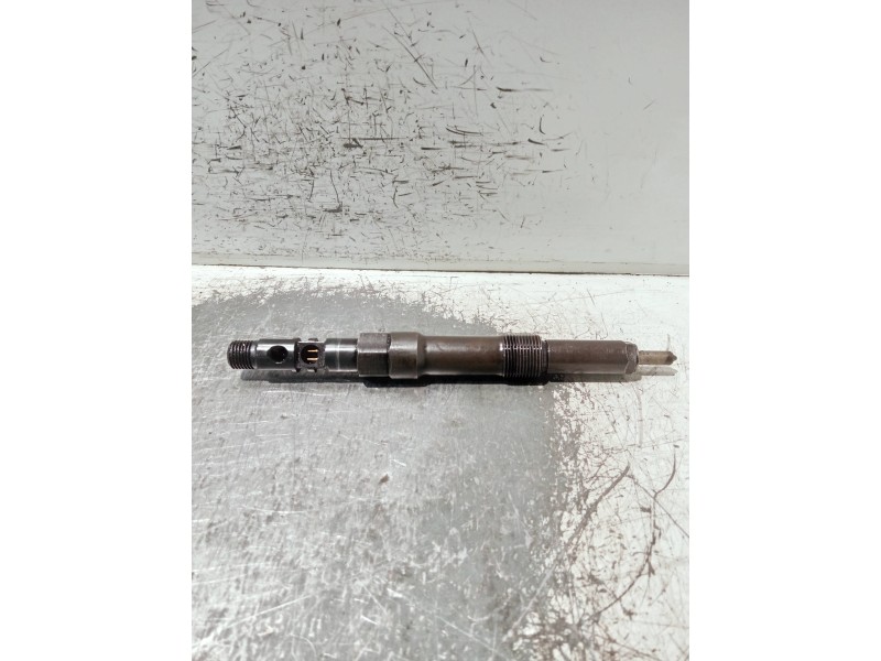 Recambio de inyector para jaguar x-type referencia OEM IAM 3S7Q9K546BB EJDR00501Z DELPHI