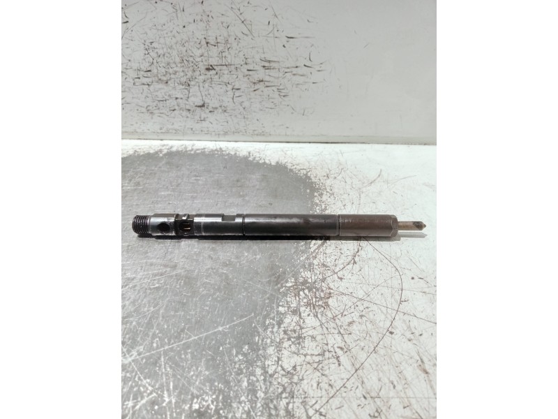 Recambio de inyector para jaguar x-type referencia OEM IAM 3S7Q9K546BB EJDR00501Z DELPHI