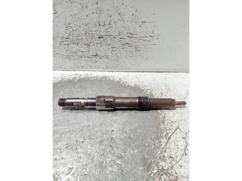 Recambio de inyector para jaguar x-type referencia OEM IAM 3S7Q9K546BB EJDR00501Z DELPHI