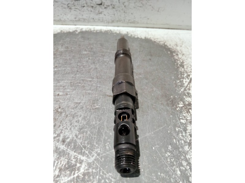 Recambio de inyector para jaguar x-type referencia OEM IAM 3S7Q9K546BB EJDR00501Z DELPHI