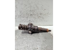 Recambio de inyector para seat ibiza (6j5) referencia OEM IAM 038130073BN 0414720313 PDB043 BOSCH