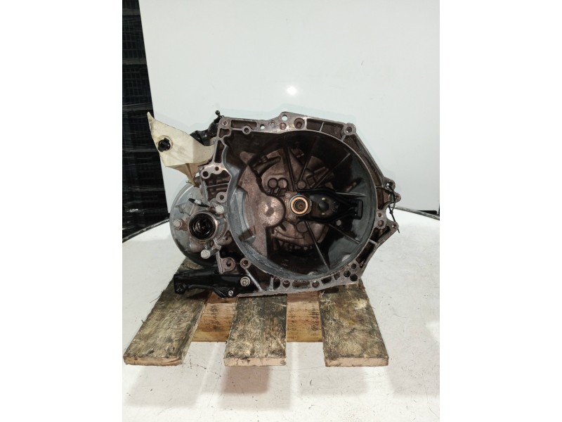 Recambio de caja cambios para peugeot 207 1.6 hdi referencia OEM IAM 20D927 0669496A 5V