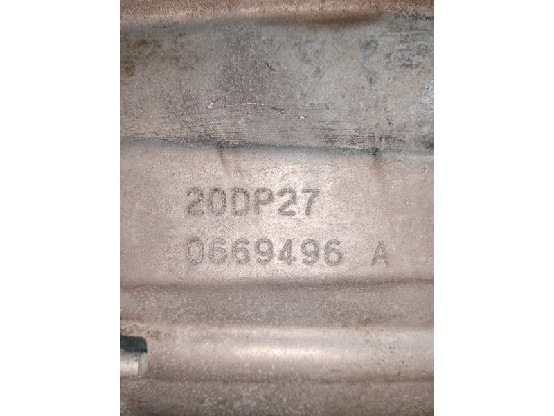 Recambio de caja cambios para peugeot 207 1.6 hdi referencia OEM IAM 20D927 0669496A 5V