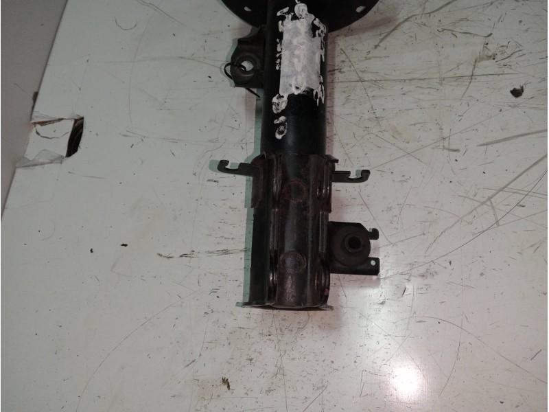 Recambio de amortiguador delantero izquierdo para opel combo d kasten l2h1 2,4t referencia OEM IAM 51880837  
