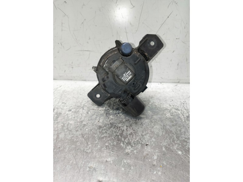 Recambio de faro antiniebla izquierdo para bmw serie 1 berlina (e81/e87) referencia OEM IAM 98203672 6317783750103 13101610