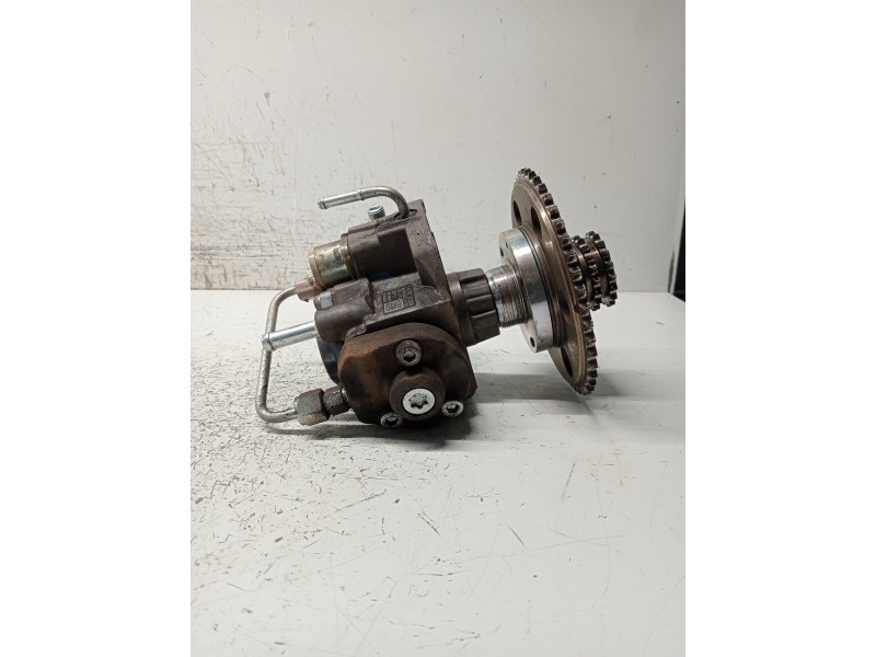 Recambio de bomba inyeccion para nissan cabstar 09.06 referencia OEM IAM 16700EC00A HU2940000530 DENSO