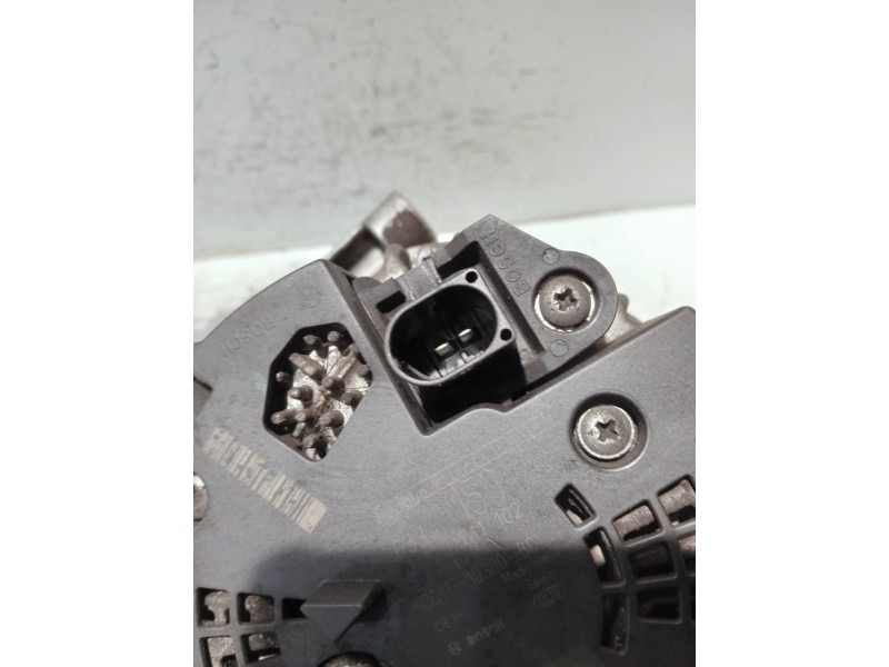 Recambio de alternador para peugeot boxer caja cerrada referencia OEM IAM CC1T10300BC 0125711102 