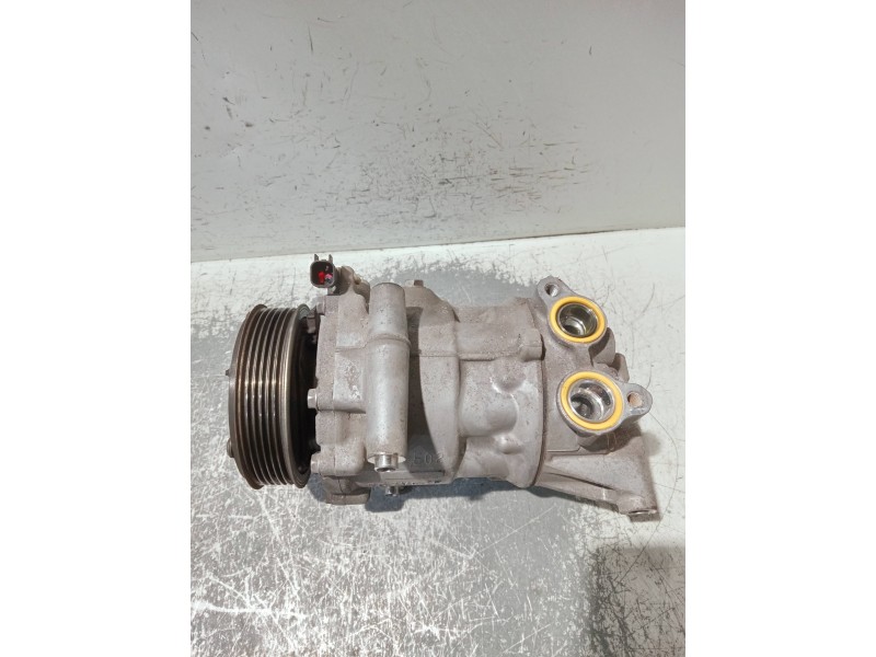 Recambio de compresor aire acondicionado para peugeot boxer caja cerrada referencia OEM IAM 9676552680  
