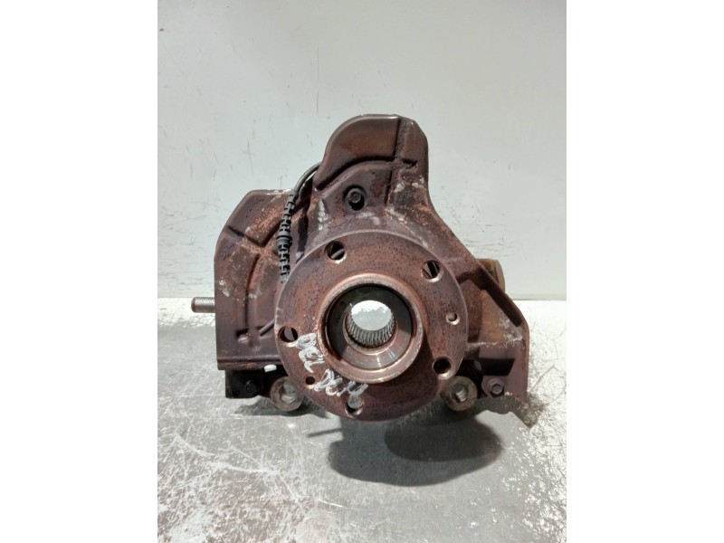 Recambio de mangueta delantera derecha para peugeot boxer caja cerrada referencia OEM IAM 01374765080  