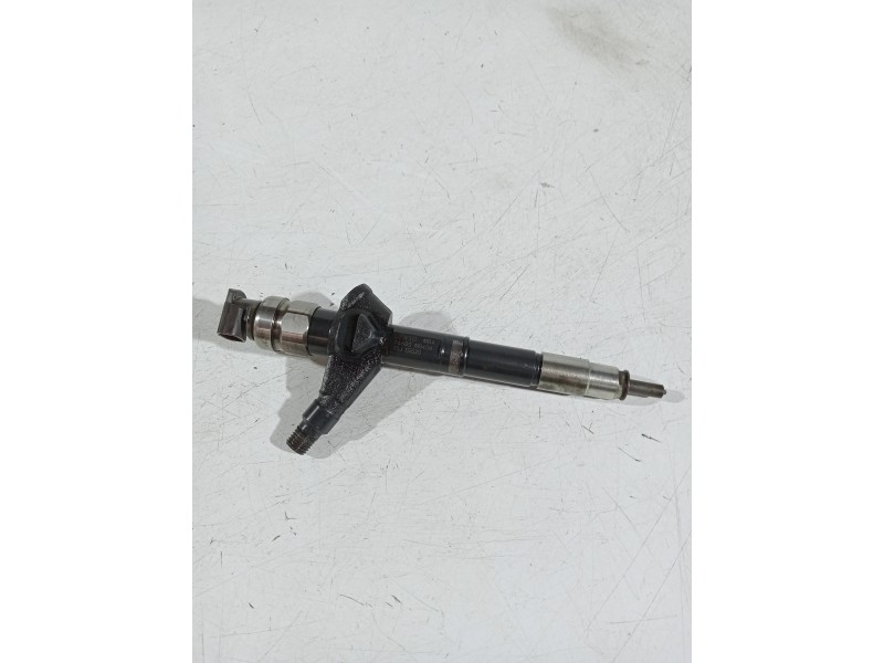 Recambio de inyector para nissan cabstar 09.06 referencia OEM IAM 16600MB40A  DENSO