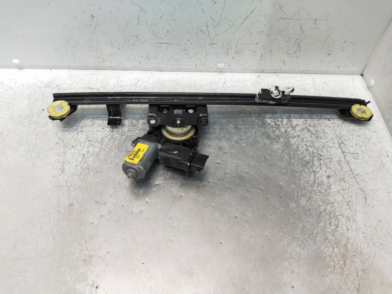 Recambio de elevalunas delantero izquierdo para peugeot boxer caja cerrada referencia OEM IAM 1368922080  5P