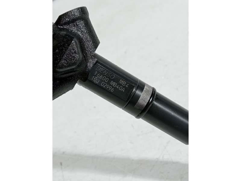 Recambio de inyector para nissan cabstar 09.06 referencia OEM IAM 16600MB40A  DENSO