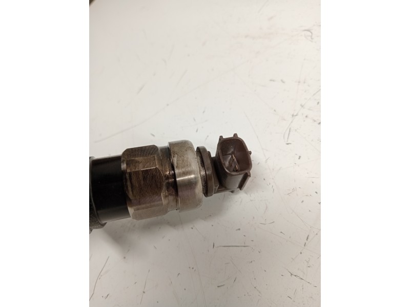 Recambio de inyector para nissan cabstar 09.06 referencia OEM IAM 16600MB40A  DENSO