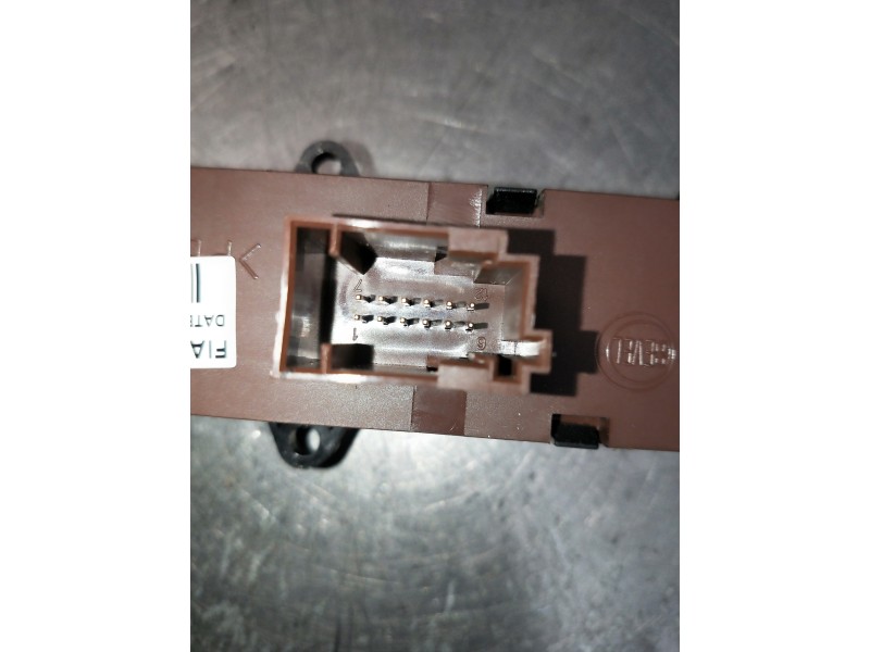 Recambio de mando multifuncion para peugeot boxer caja cerrada referencia OEM IAM 7355861640 30280933 