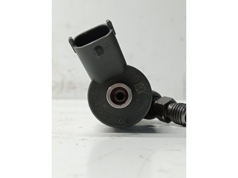Recambio de inyector para hyundai tucson (jm) referencia OEM IAM 0445110258 3380027400 BOSCH