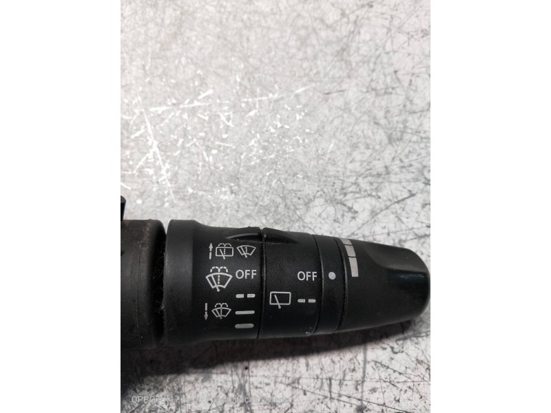 Recambio de mando limpia para nissan almera (n16/e) acenta referencia OEM IAM 25260AV770  