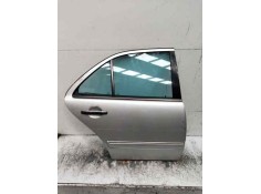 Recambio de puerta trasera derecha para mercedes clase e (w211) berlina referencia OEM IAM   