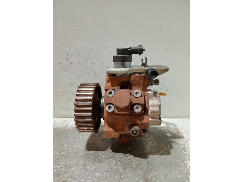 Recambio de bomba inyeccion para peugeot 207 1.6 hdi referencia OEM IAM 9656300380 0445010102 BOSCH