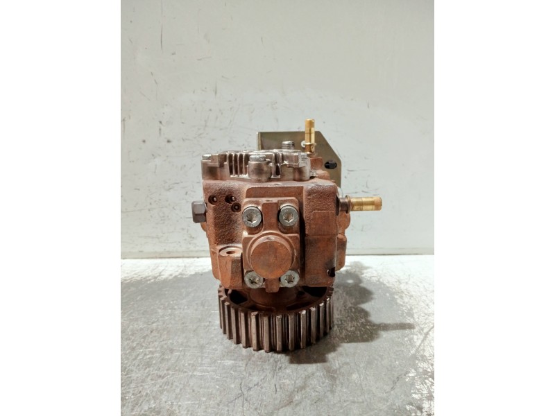 Recambio de bomba inyeccion para peugeot 207 1.6 hdi referencia OEM IAM 9656300380 0445010102 BOSCH