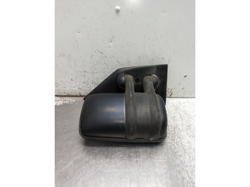 Recambio de retrovisor derecho para renault master desde ´98 referencia OEM IAM MANUAL  