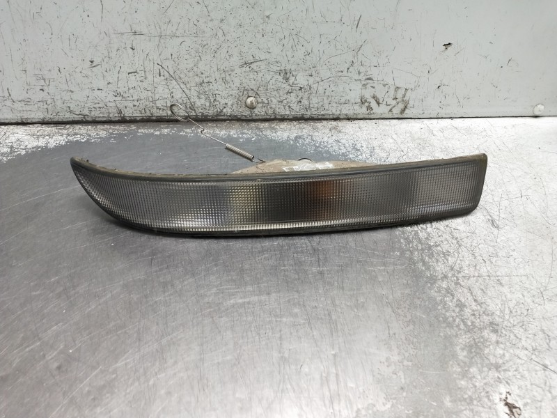 Recambio de piloto delantero derecho para renault master desde ´98 referencia OEM IAM   