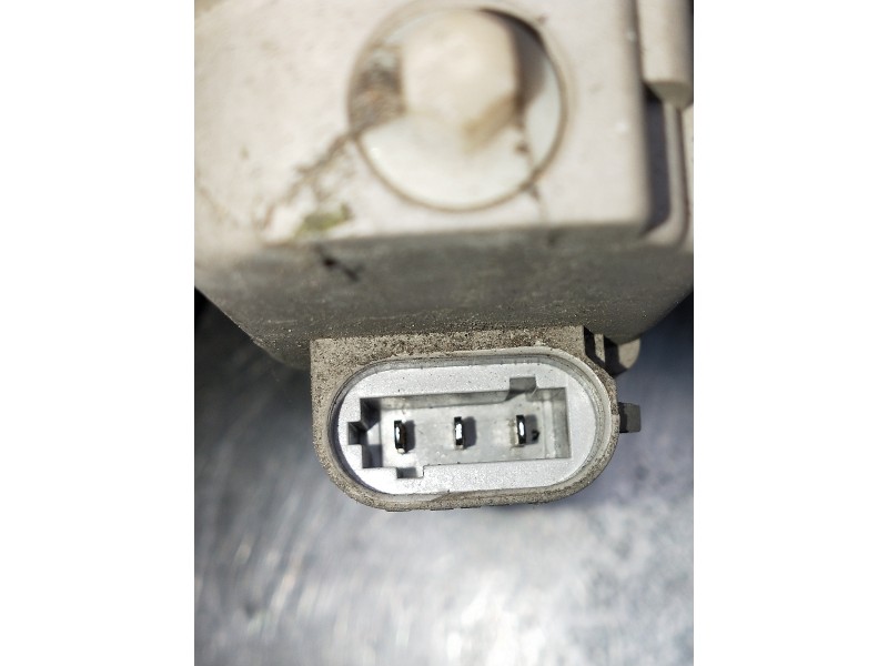 Recambio de faro derecho para renault master desde ´98 referencia OEM IAM   VER FOTOS