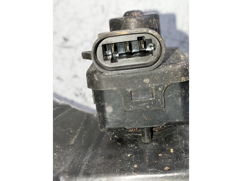 Recambio de faro izquierdo para renault master desde ´98 referencia OEM IAM   