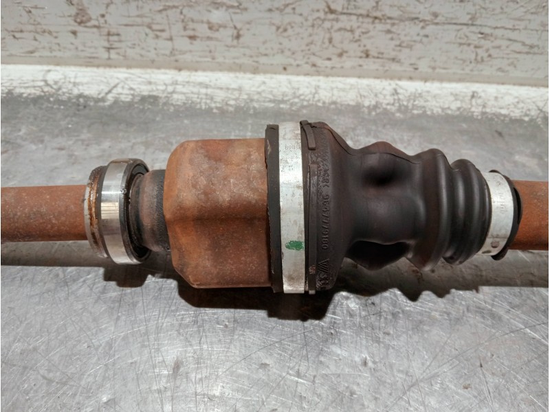 Recambio de transmision delantera derecha para peugeot 207 1.6 hdi referencia OEM IAM 9656135080  