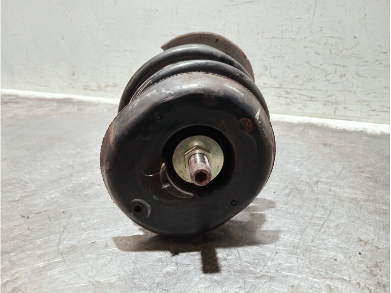 Recambio de amortiguador delantero derecho para peugeot 207 1.6 hdi referencia OEM IAM 9652350980  