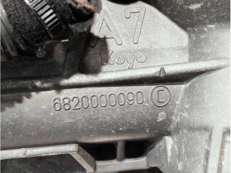 Recambio de cremallera direccion para peugeot 207 1.6 hdi referencia OEM IAM 6700001320B Q003T63275 6820000090