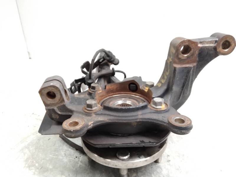 Recambio de mangueta delantera izquierda para kia cee´d 1.6 crdi cat referencia OEM IAM   