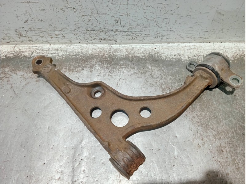 Recambio de brazo suspension inferior delantero izquierdo para fiat ducato caja cerrada 15 (desde 03.02) referencia OEM IAM 1331