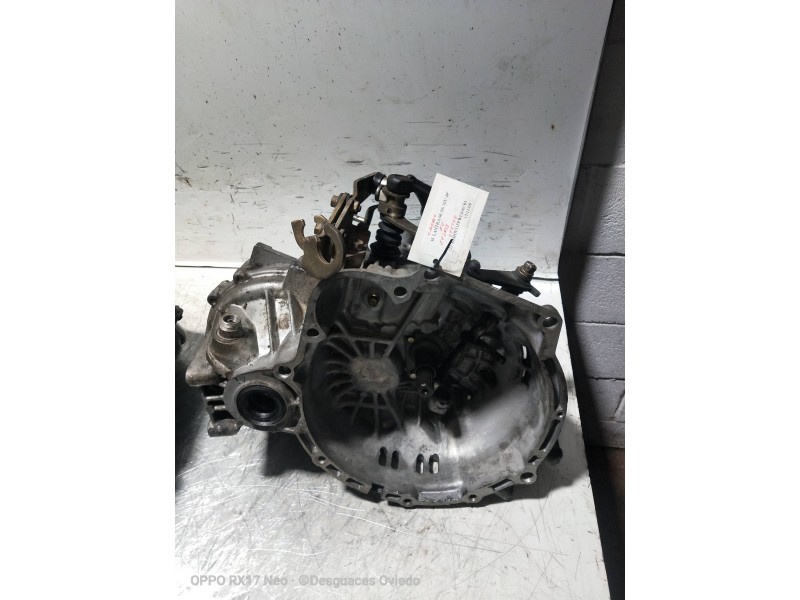 Recambio de caja cambios para hyundai lantra familiar (rd) 2.0 16v cat referencia OEM IAM JV2073 488988 