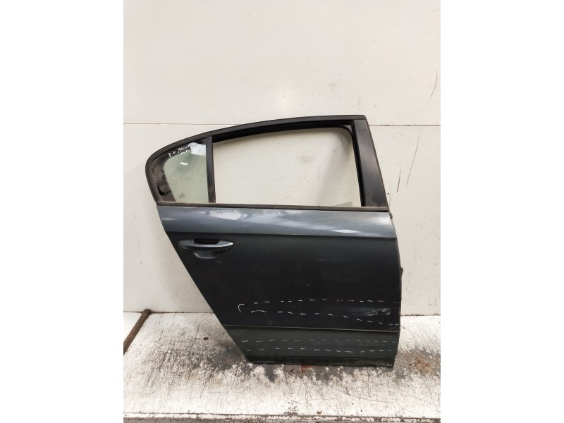 Recambio de puerta trasera derecha para volkswagen passat berlina (3c2) advance referencia OEM IAM   VER FOTOS