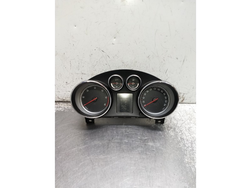 Recambio de cuadro instrumentos para opel insignia berlina referencia OEM IAM 13327309 365903926 
