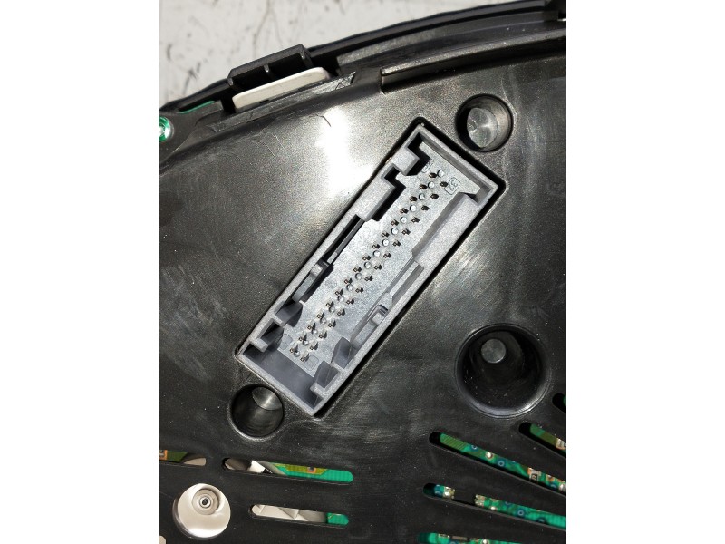 Recambio de cuadro instrumentos para opel insignia berlina referencia OEM IAM 13327309 365903926 