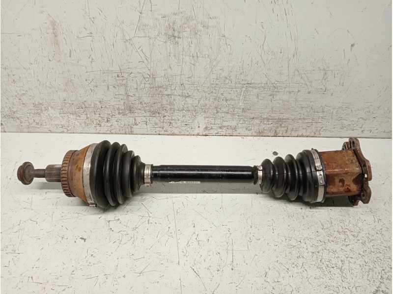 Recambio de transmision delantera derecha para audi a4 berlina (8e) referencia OEM IAM 8E0407272BA  