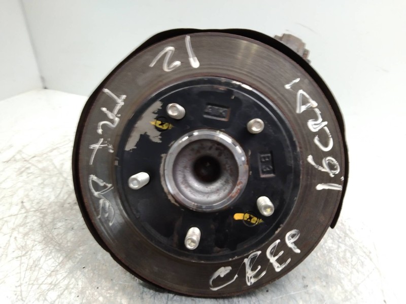 Recambio de mangueta trasera derecha para kia cee´d drive referencia OEM IAM   