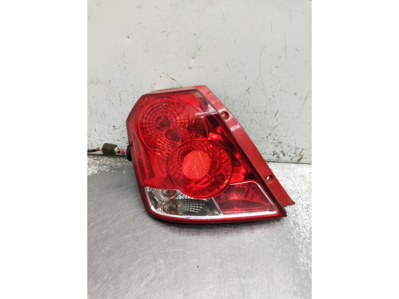 Recambio de piloto trasero izquierdo para daewoo kalos referencia OEM IAM   