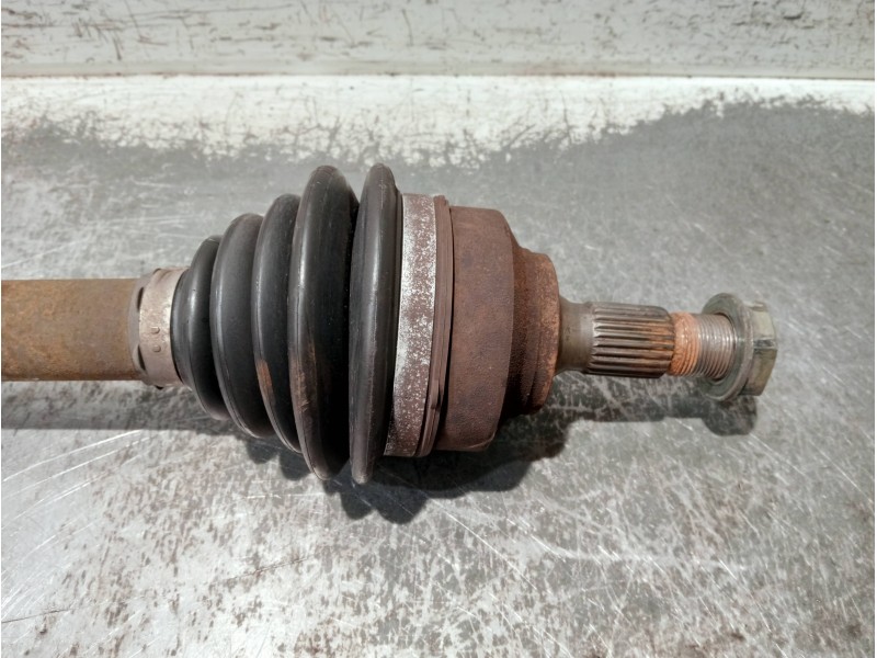 Recambio de transmision delantera derecha para peugeot 307 (s1) referencia OEM IAM 9637117880  