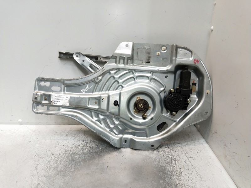 Recambio de elevalunas delantero izquierdo para hyundai tucson (jm) referencia OEM IAM 824702E010  