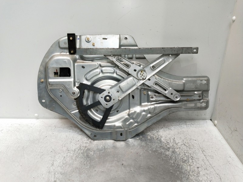 Recambio de elevalunas delantero izquierdo para hyundai tucson (jm) referencia OEM IAM 824702E010  