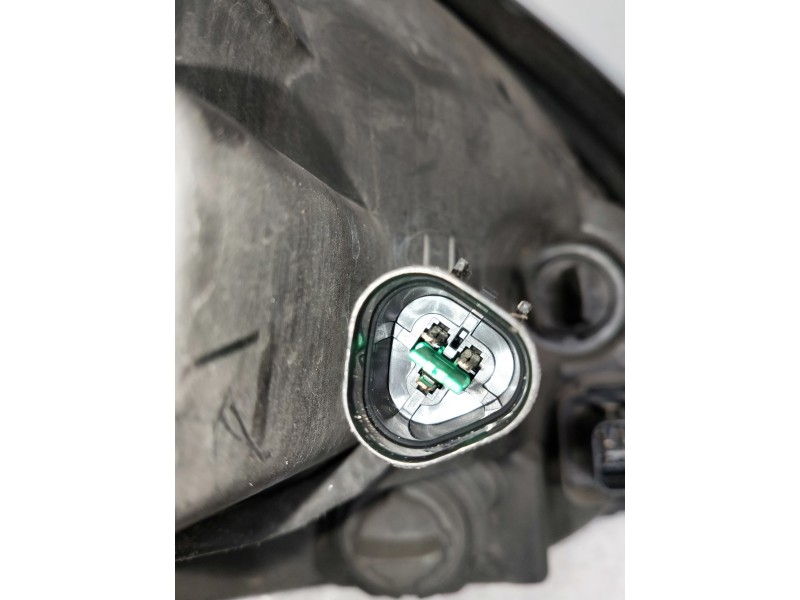 Recambio de faro izquierdo para hyundai tucson (jm) referencia OEM IAM 921012EXXX  